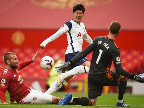 Man Utd yếu bóng vía thế này, đừng mơ vô địch Premier League