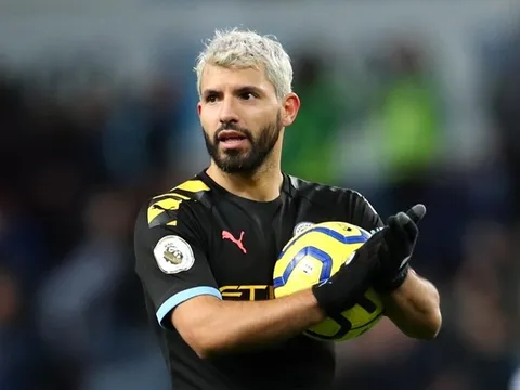 Tai ương giáng xuống, NHM Man City kêu gọi "họng pháo chủ lực" làm 1 việc