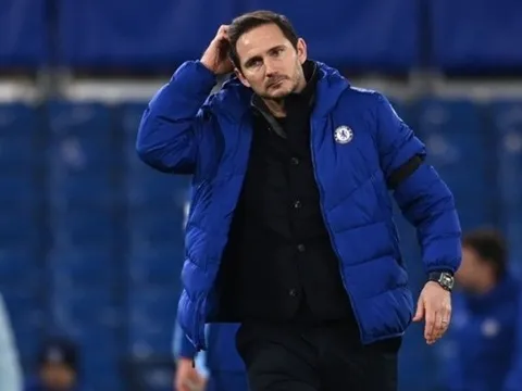 Roy Keane điểm mặt sao Chelsea khiến Lampard 'vò đầu bứt tai' sau trận