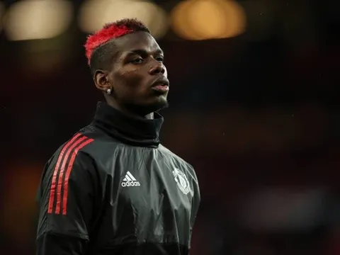 CHOÁNG! Ngang nhiên mặc áo Juve, Pogba khiến Man Utd 'hú vía'