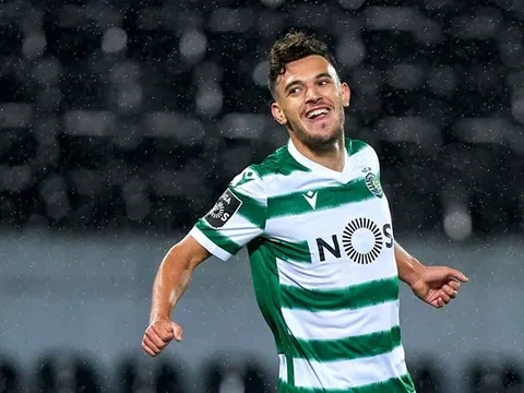 Đại diện lên tiếng, đã rõ khả năng Man Utd chiêu mộ tiền vệ hay 'hơn cả Fernandes'