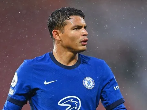 Mạo hiểm với trường hợp của Thiago Silva, Chelsea sẽ phải 'trả giá' đắt