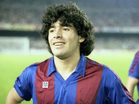 Barca đấu Napoli, Maradona: 'Tất nhiên trái tim tôi luôn thuộc về đội bóng đó'