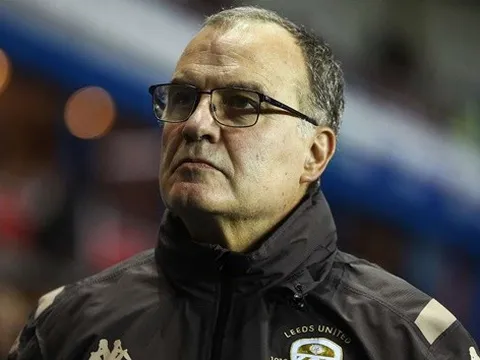 Giúp Leeds lên hạng, Bielsa đã nhận được lời khuyên từ cựu sao Liverpool
