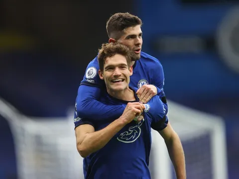 Marcos Alonso tỏa sáng, gửi lời cảnh báo “nhẹ” đến Ben Chilwell