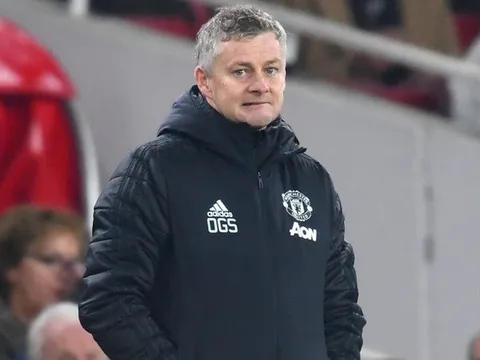 'Nạn nhân' của Ole ký hợp đồng 3 năm, đếm từng ngày rời Man Utd