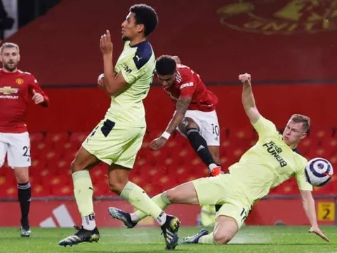 Marcus Rashford giờ đã sánh ngang với David Beckham