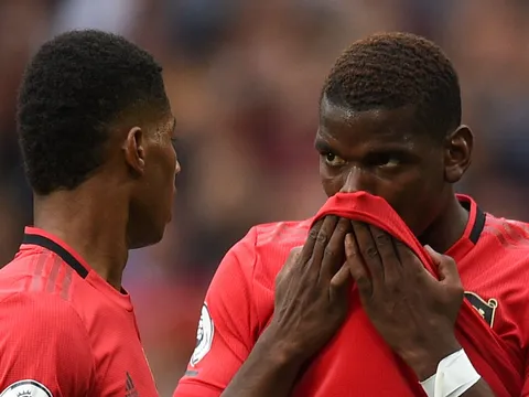 "Thật nghiệp dư! Tin tôi đi, vấn đề của Man Utd rất lớn"