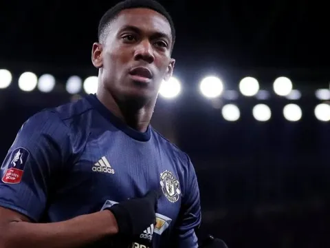 Fan Quỷ đỏ: "Man Utd nên để cậu ấy đá trung phong"