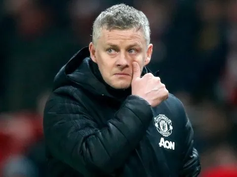 Martin Keown khuyên Solskjaer loại một cái tên để khai thác điểm yếu Liverpool