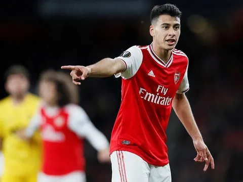 Được Real Madrid để mắt, Gabriel Martinelli có nên rời bỏ Arsenal?