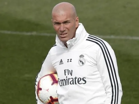 Mâu thuẫn khó gỡ với Zidane, "siêu tiền vệ" Real chọn đến Man Utd?