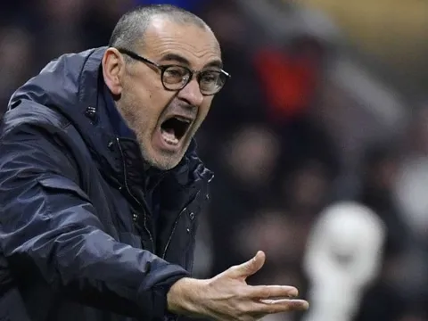 XONG! Được "ông lớn" Ligue 1 mời gọi, Sarri nhanh chóng chốt khả năng tái xuất
