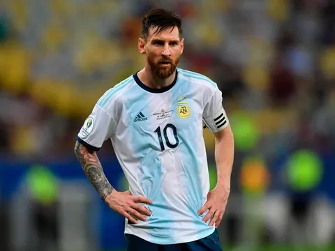 Messi - Argentina: Đã đến lúc tình yêu kết thúc