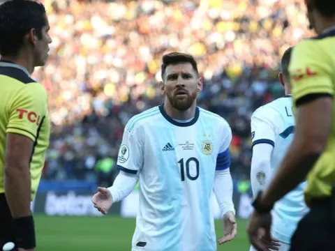 Messi bị đuổi, Sanchez chấn thương, Argentina đánh bại Chile giành huy chương đồng