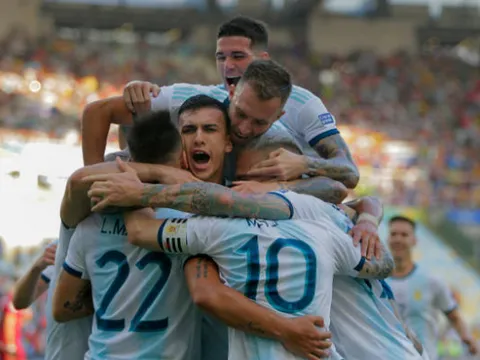 Messi tiếp tục hy sinh, Argentina chính thức điền tên vào trận bán kết 'siêu kinh điển'