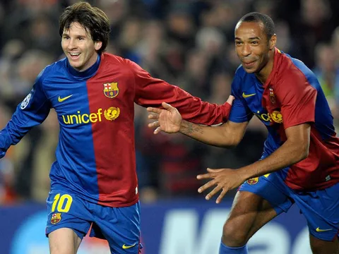 Messi: "Tôi không dám nhìn thẳng mặt cầu thủ đó vì ngưỡng mộ"