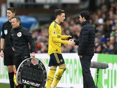 Chốt hạ thời điểm Ozil ra đi, Arsenal liền nhắm đến cái tên khác
