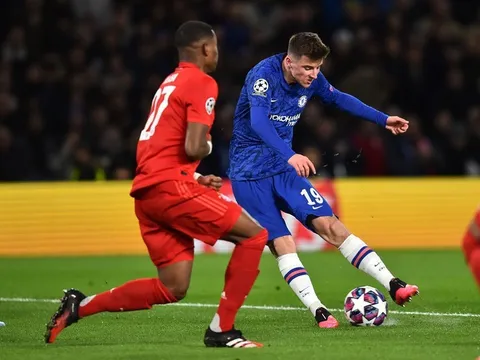 Chelsea thua thảm, Ballack nói lời thật lòng: 'Cậu ta thật phi thường'