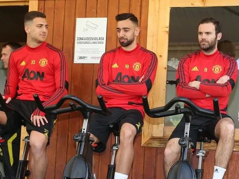 Michael Carrick chỉ ra điểm hơn người của tân binh