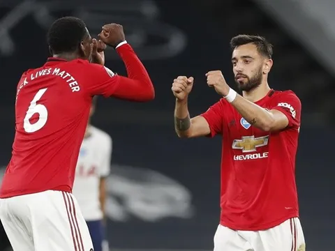 Carrick nói thẳng 1 câu về sự kết hợp giữa Pogba và Fernandes