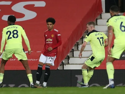 Ở Man Utd, có 1 cầu thủ 'rất dũng cảm và tràn đầy năng lượng'