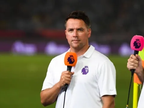 Michael Owen cay đắng thừa nhận khả năng Liverpool vô địch EPL