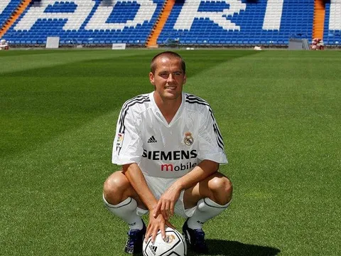 15 năm trước, dũng khí xuất ngoại của Owen đến từ một cái tên