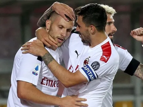 Hiệu ứng Ibrahimovic giúp AC Milan hủy diệt đối thủ 4-1