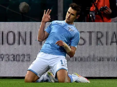Flick: 'Klose có thể giúp Bayern trận gặp Lazio'