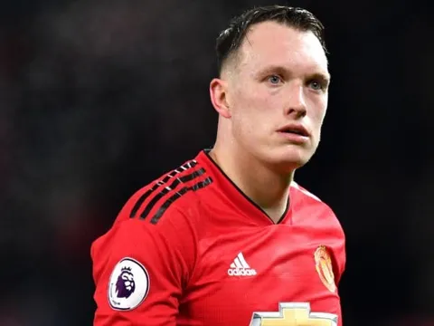 Một "cục nợ" nữa sắp được Man United bán đi?