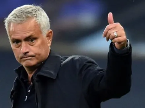 Không phải Liverpool, Mourinho chỉ ra đội bóng thích xem nhất Premier League