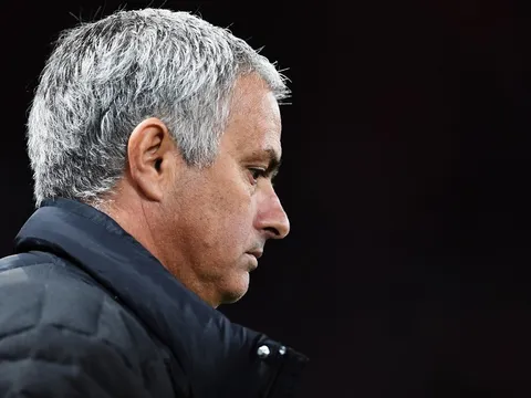 Mourinho: "Bị loại là tốt cho Tottenham"