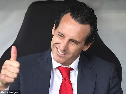 "Mua cậu ấy, Arsenal sẽ cầm chắc vé dự Champions League"