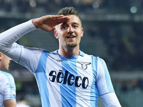 "Mùa nào Man Utd cũng đàm phán với anh ta à?"