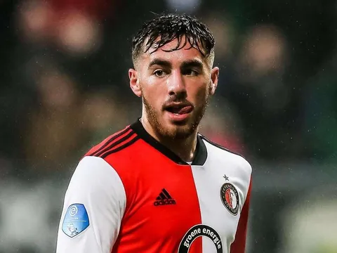 Mục tiêu Arsenal được khuyên chưa nên đến Ngoại hạng Anh