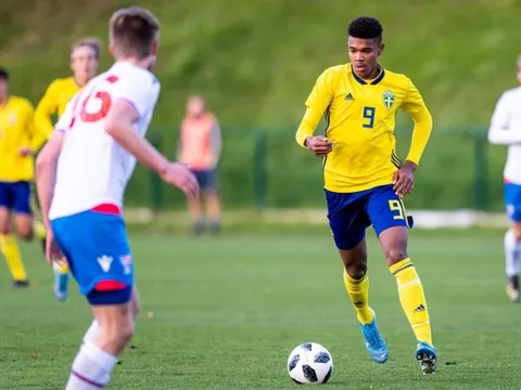 Mục tiêu của Arsenal được khen là 'nhân tố X'