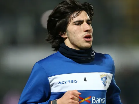 Mục tiêu của Liverpool được xem như Iniesta mới