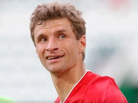 Muller tiếp tục “dọn cỗ”, phế truất “vua chuyền” De Bruyne