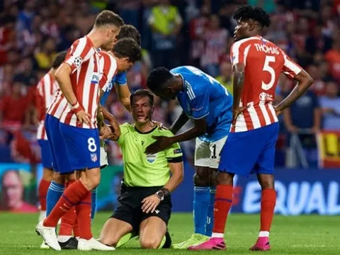 Muốn thoát hiểm, M.U hãy ký hợp đồng với "quái thú" tuyến giữa La Liga!