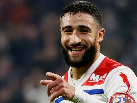 Arsenal gặp khó với ngôi sao nước Pháp