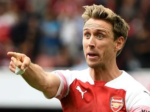 "Cận vệ già" Arsenal nhận được lời đề nghị từ Tây Ban Nha