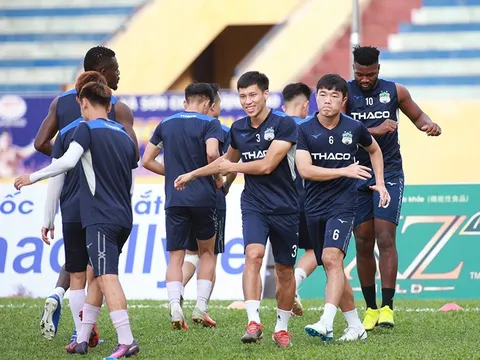 Nam Định vs HAGL: Quân bầu Đức gặp khó