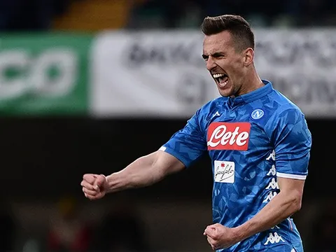 Napoli đón tin dữ trước đại chiến ở Cúp C1