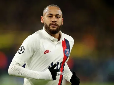 Neymar nhận thẻ đỏ, HLV PSG vẫn "bênh chằm chặp"