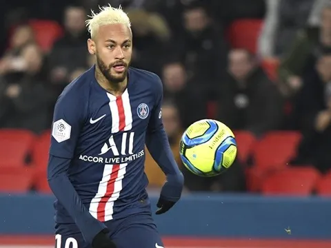 Neymar trở lại nước Pháp, hội quân cùng toàn đội chuẩn bị cho Champions League