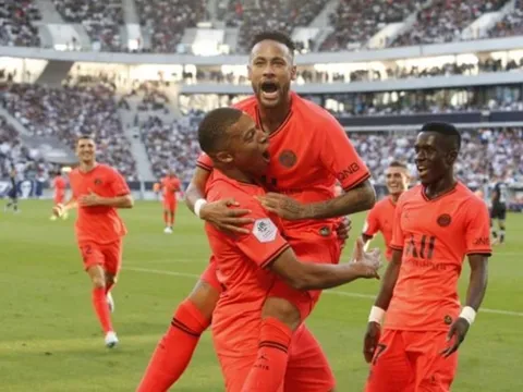 Ngã ngửa với cách Neymar ví von hài hước về CĐV PSG