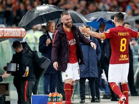 Ngày này năm xưa, "công thần 19 năm" chia tay AS Roma