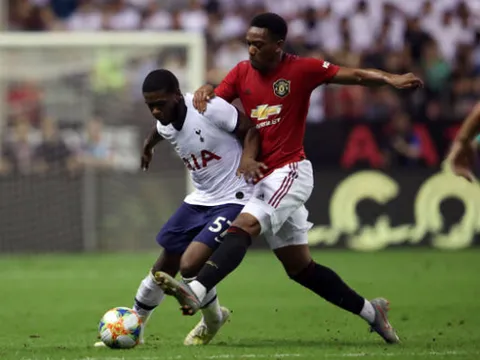 Nghẹt thở đánh bại Tottenham, Man United biến đối thủ thành cựu vô địch