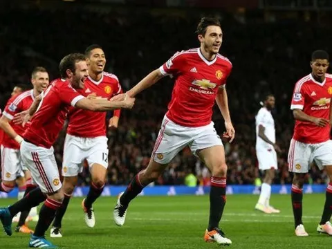 “Người thừa” của Man Utd công khai thả thính AC Milan